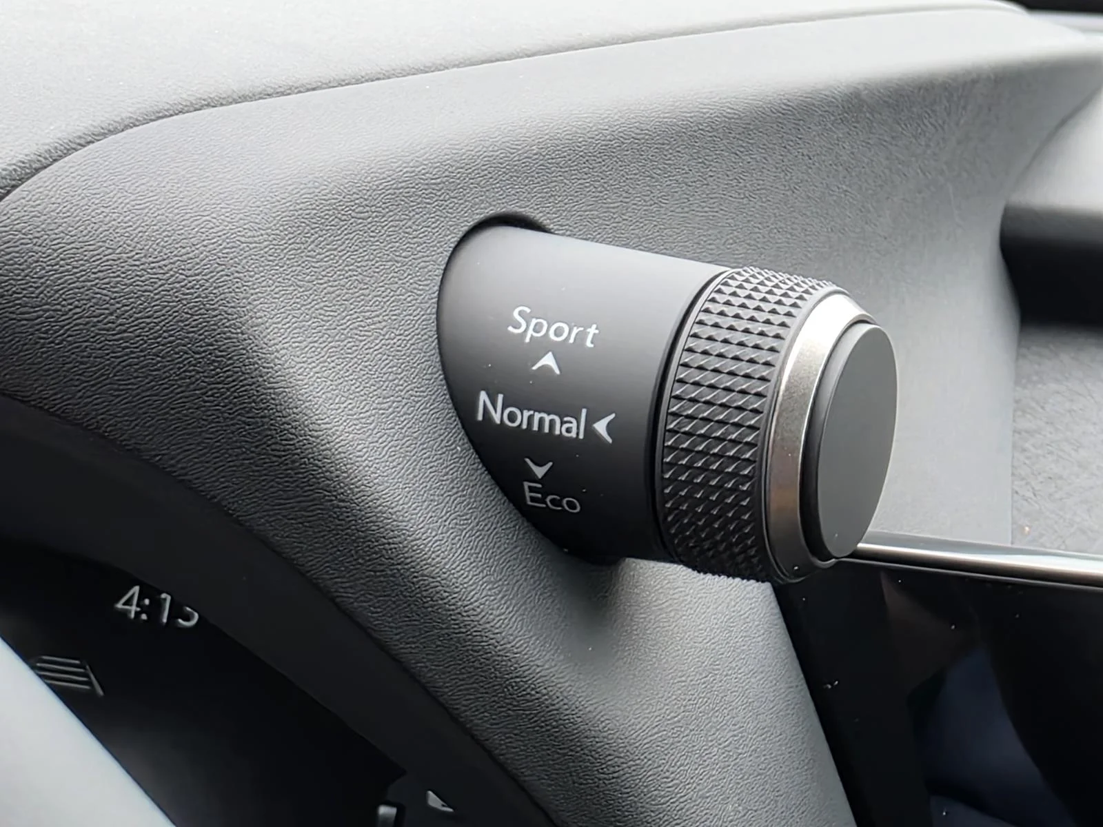 2026 Lexus UX Hybrid 300h Premium - Photo 31