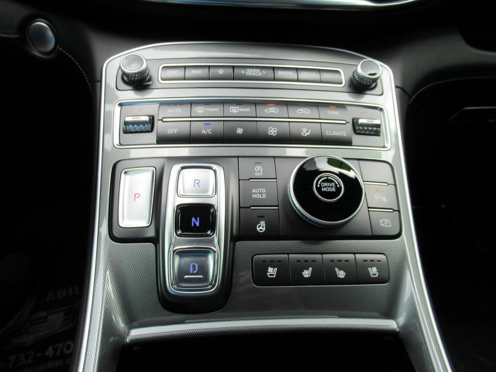 Used 2023 Gray Hyundai Calligraphy image 25
