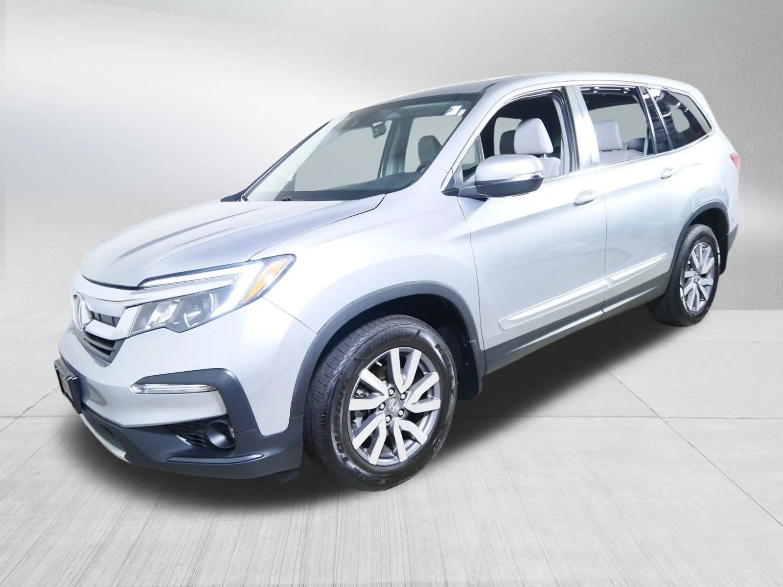 Used 2019 Lunar Silver Metallic Honda EX-L image 3