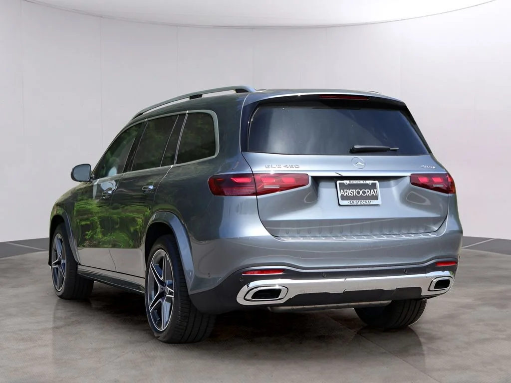 New 2026 Selenite Grey Metallic Mercedes-Benz GLS 450 image 5