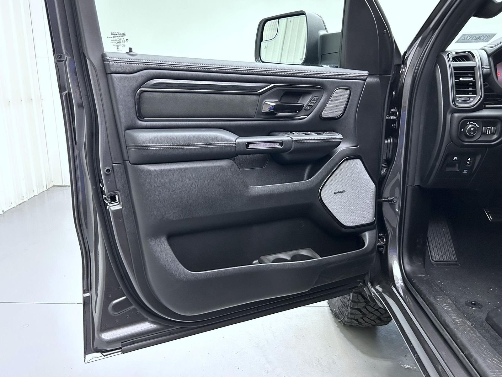 New 2026 Granite Crystal Metallic Clear-Coat Exterior Paint RAM Rebel image 9