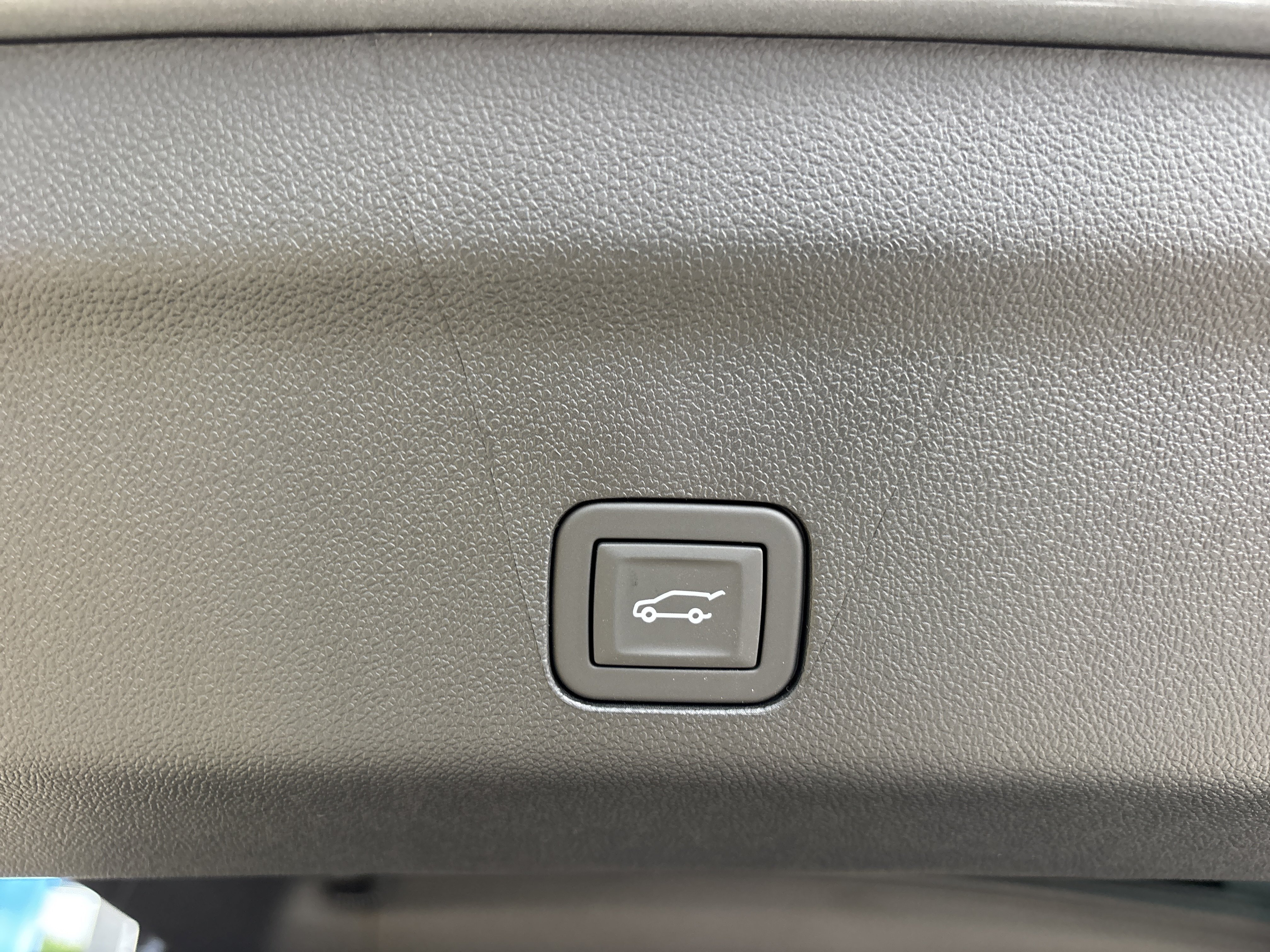 2026 Chevrolet Tahoe Premier - Photo 8