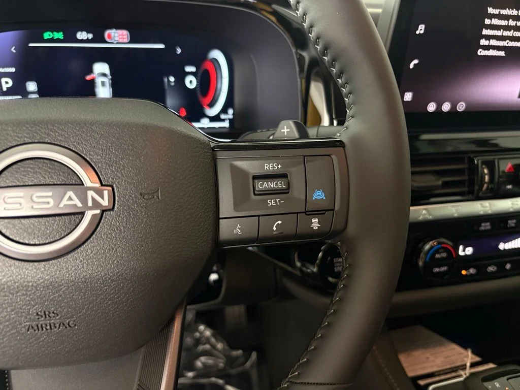 New 2026 Everest White Pearl TriCoat Nissan SL image 21