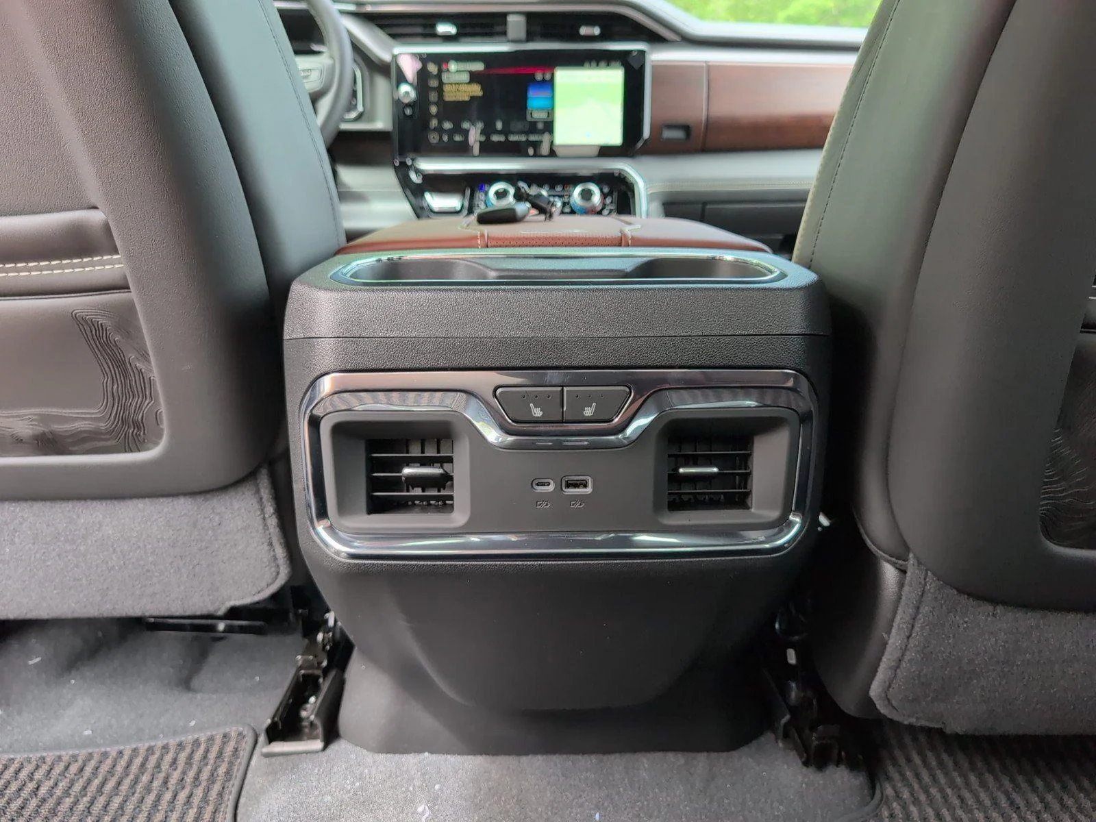 New 2026 Sterling Metallic GMC Denali Ultimate image 35