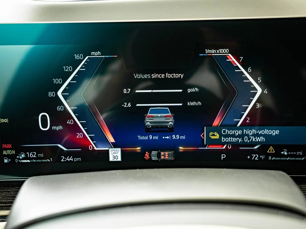 New 2026 Gray Metallic BMW xDrive50e image 29