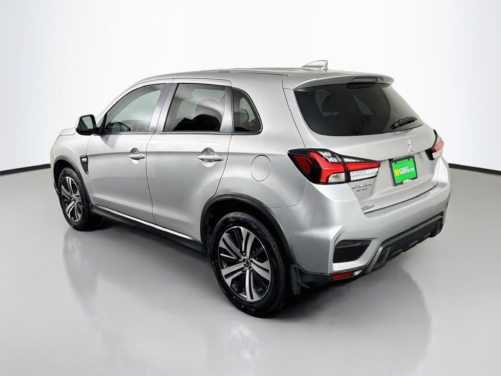 Used 2025 Alloy Silver Metallic Mitsubishi ES image 5