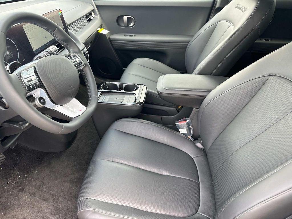 2025 Hyundai IONIQ 5 SEL - Photo 11
