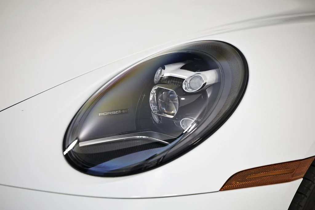 Used 2021 White Porsche Carrera image 11