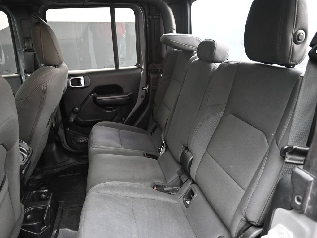 2021 Jeep Gladiator Sport - Photo 16