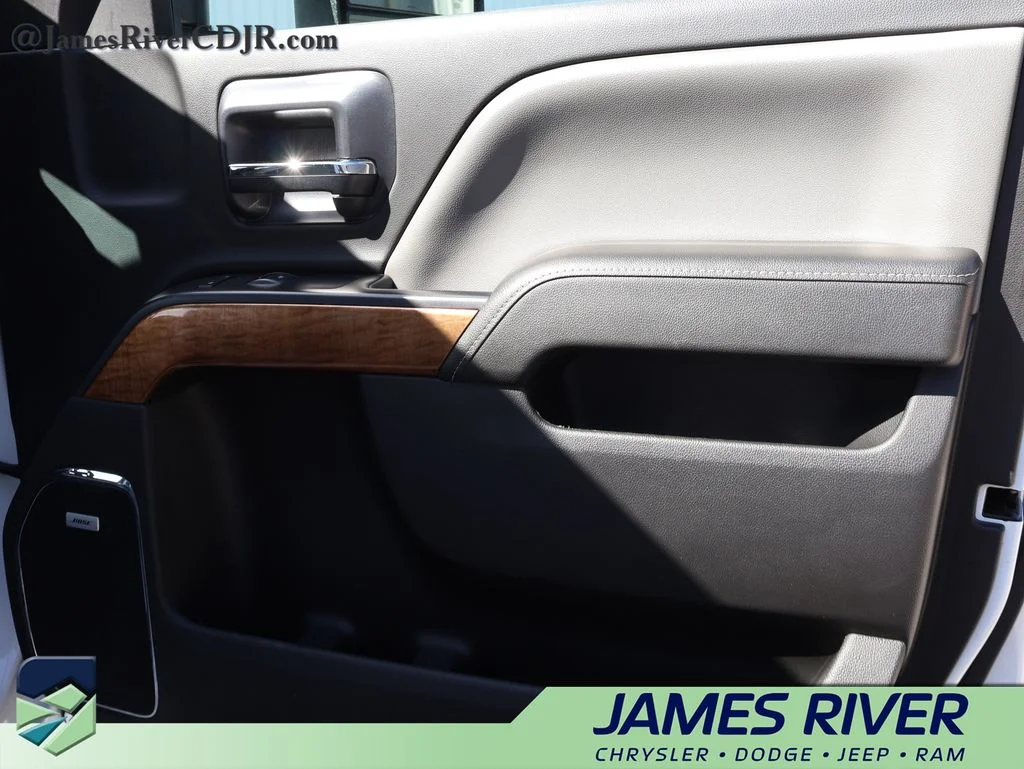Used 2015 White Chevrolet LTZ image 8
