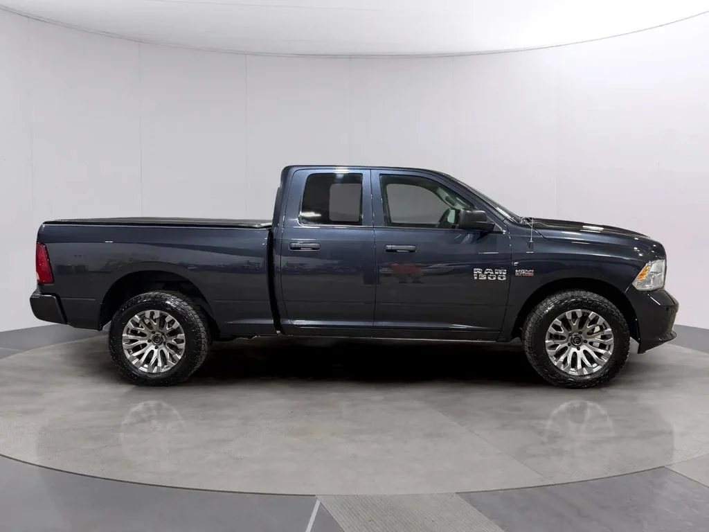 Used 2016 RAM Ram 1500 Pickup Express with VIN 1C6RR7FT6GS158890 for sale in Oconomowoc, WI
