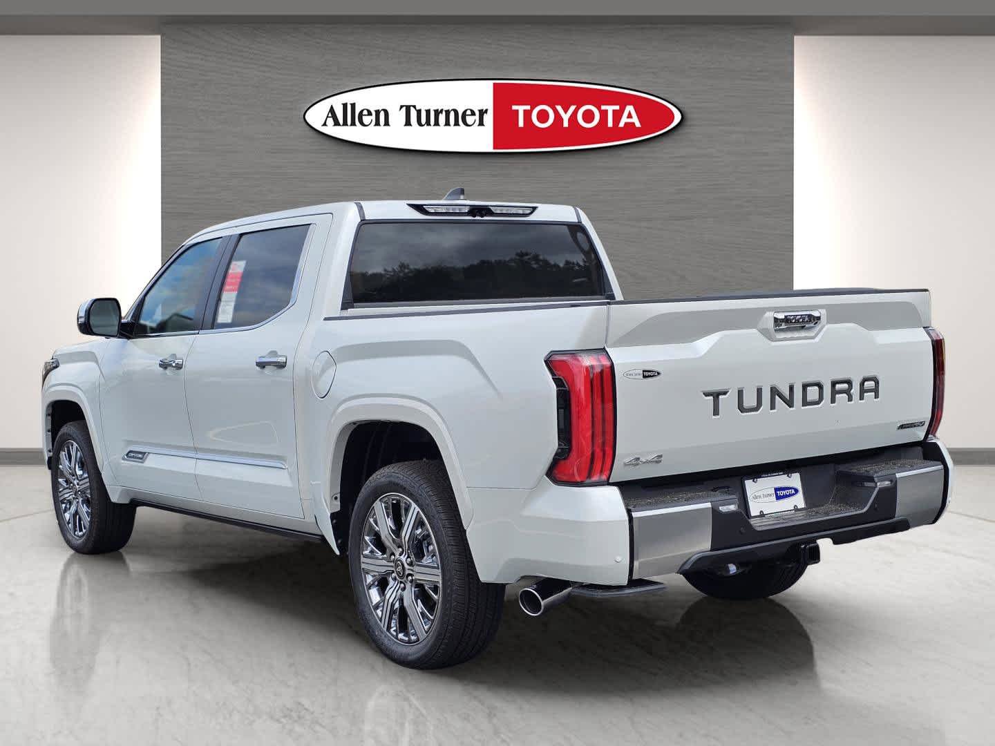 New 2026 Wind Chill Pearl Toyota Capstone image 5