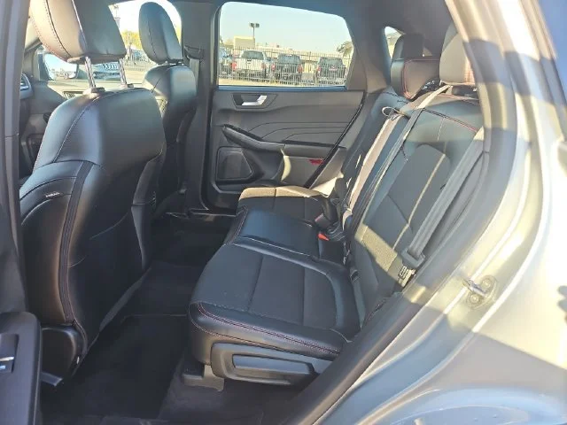 Used 2023 Silver Ford ST-Line image 25