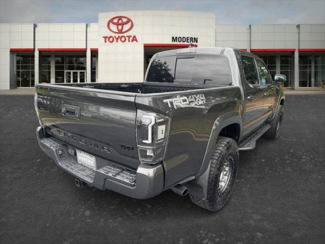 Certified Used 2020 MAGNETIC GRAY MET. Toyota  image 5