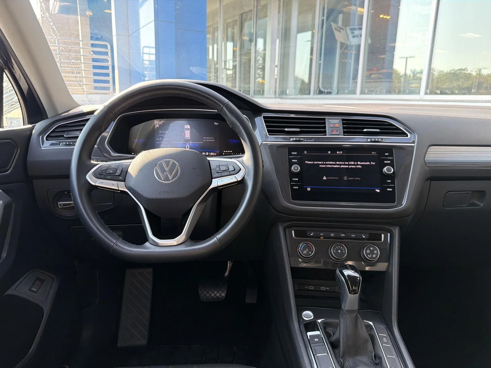 Used 2024 White Volkswagen SE image 17