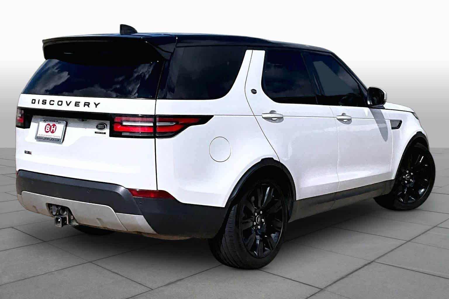Used 2018 Fuji White Land Rover HSE Luxury image 13