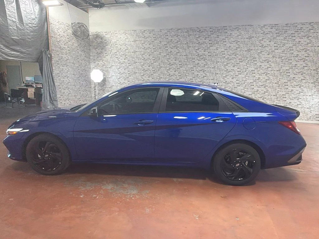 Used 2026 Intense Blue Hyundai SEL Sport image 4