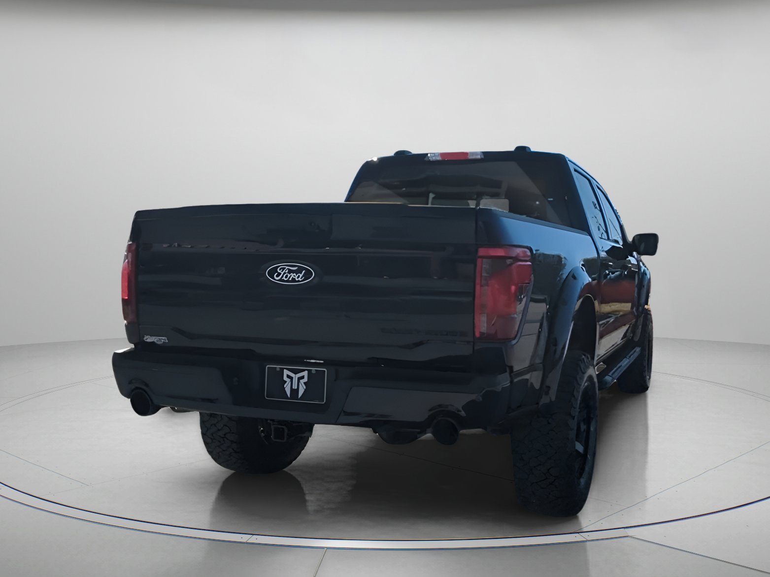 New 2026 Agate Black Metallic Ford XLT image 23