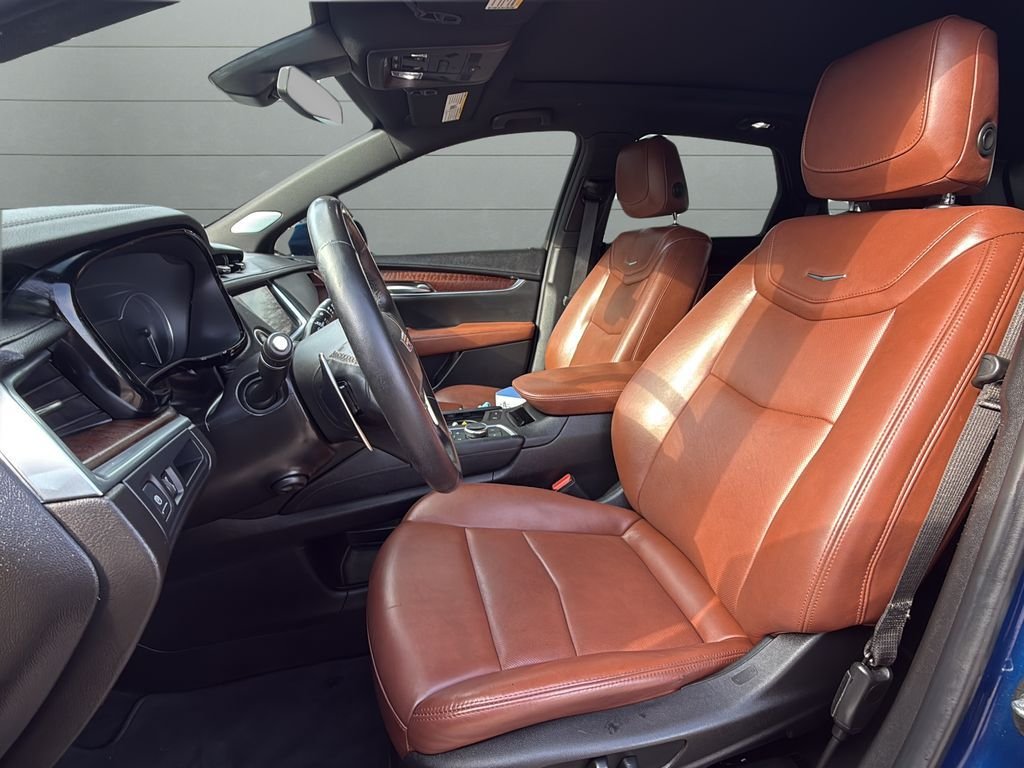 Used 2023 Blue Cadillac Sport image 10