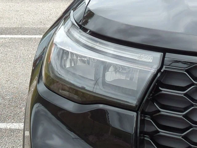 New 2026 Agate Black Metallic Ford ST-Line image 10
