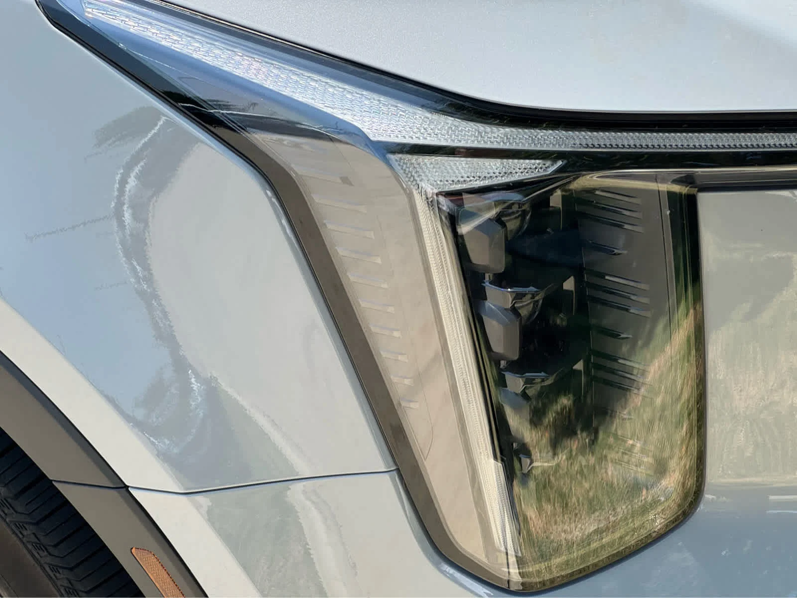 Used 2025 Wolf Gray Kia SX image 8