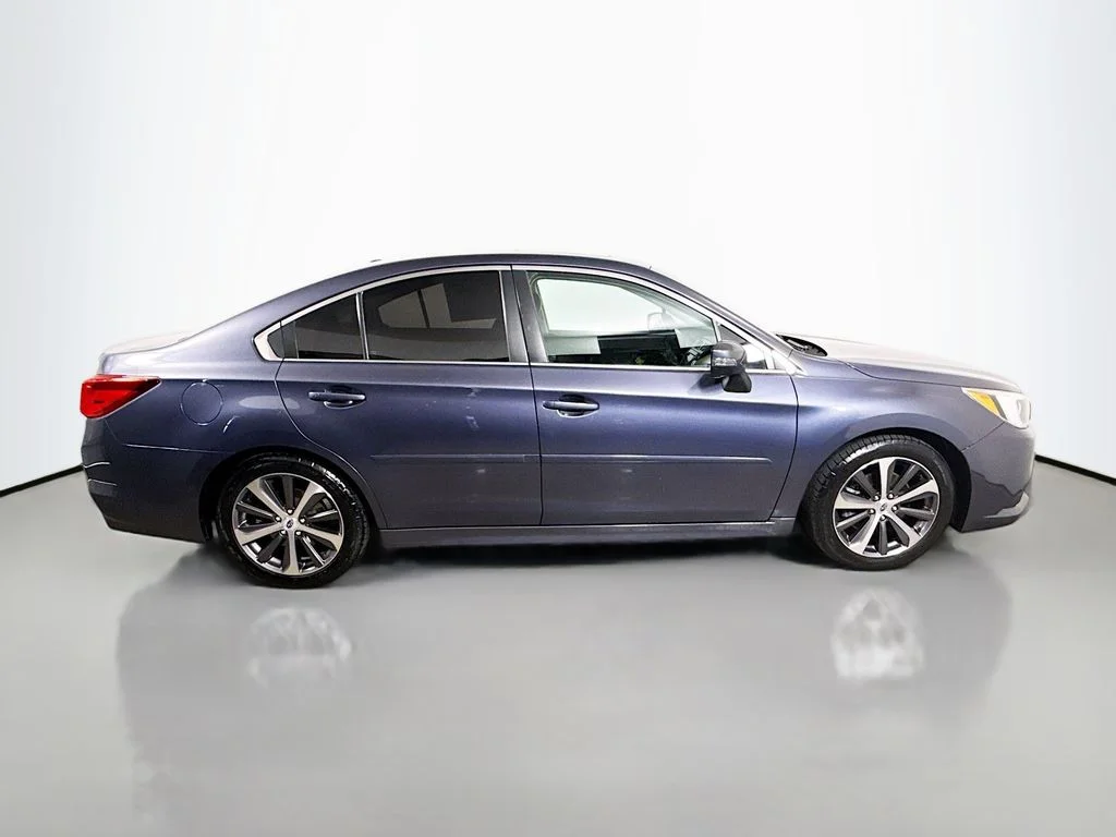 Used 2015 Carbide Gray Metallic Subaru 3.6R Limited image 8