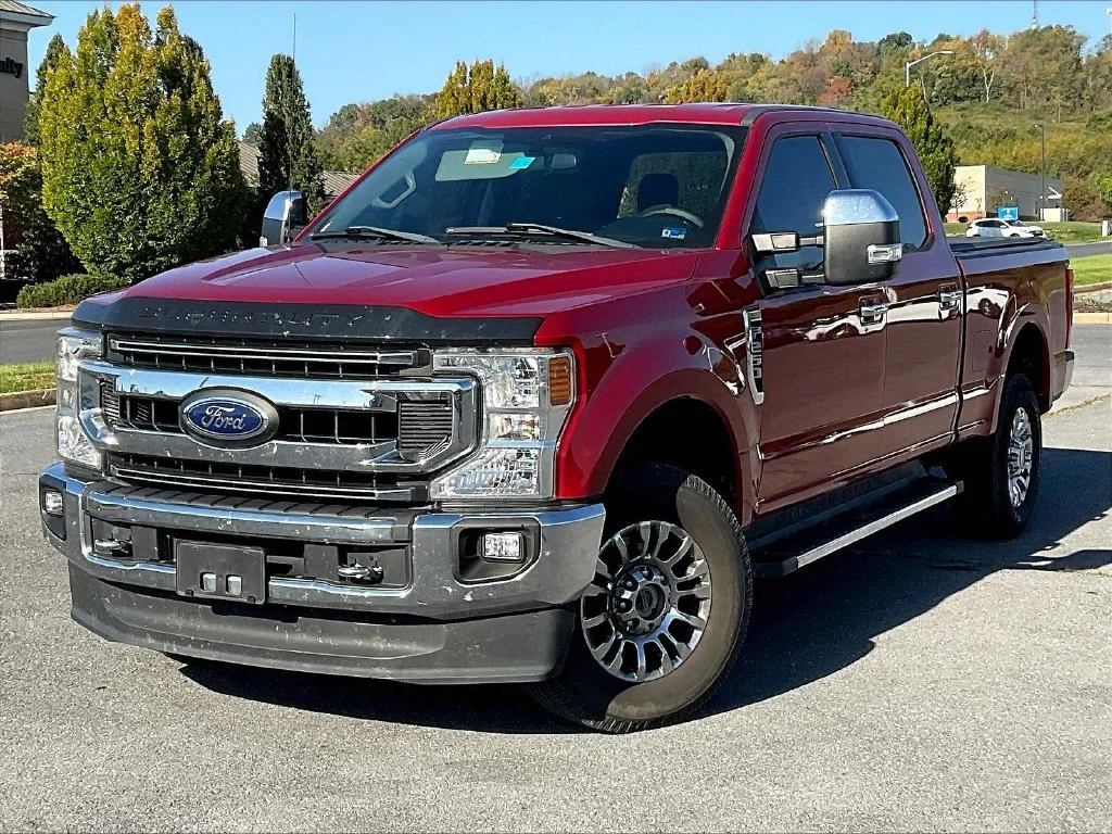 Used 2020 Rapid Red Metallic Tinted Clearcoat Ford XLT image 2