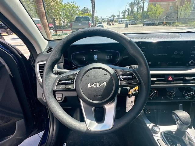 New 2026 Dark Ocean Blue Kia LX image 11