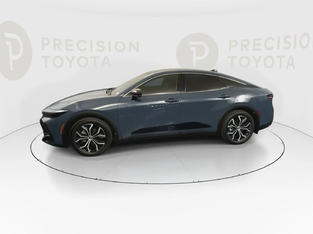 Certified Used 2026 Cloud Toyota XLE image 12