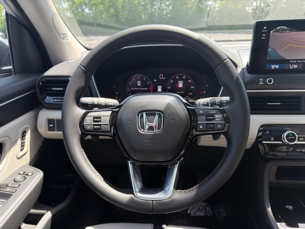 New 2026 Solar Silver Metallic Honda Touring image 13