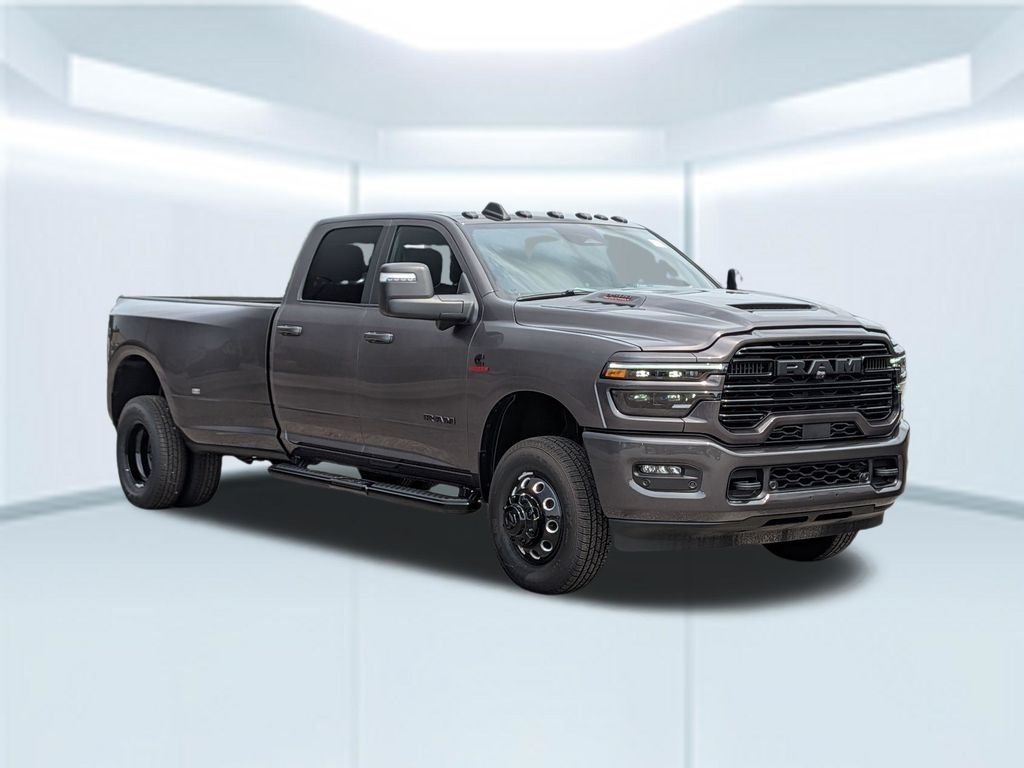 New 2026 Granite Crystal Metallic Clear-Coat Exterior Paint RAM Laramie image 9