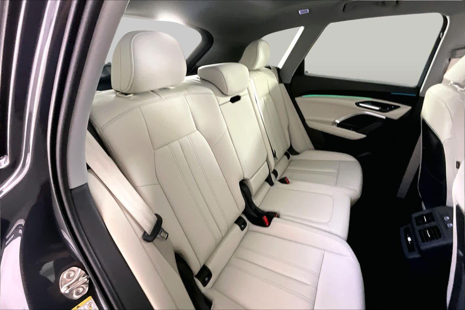 2026 Audi Q5 Premium - Photo 19