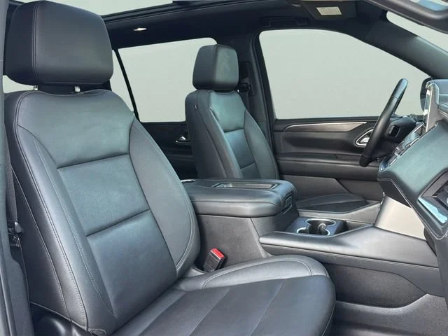 Used 2022 Summit White Chevrolet LT image 20