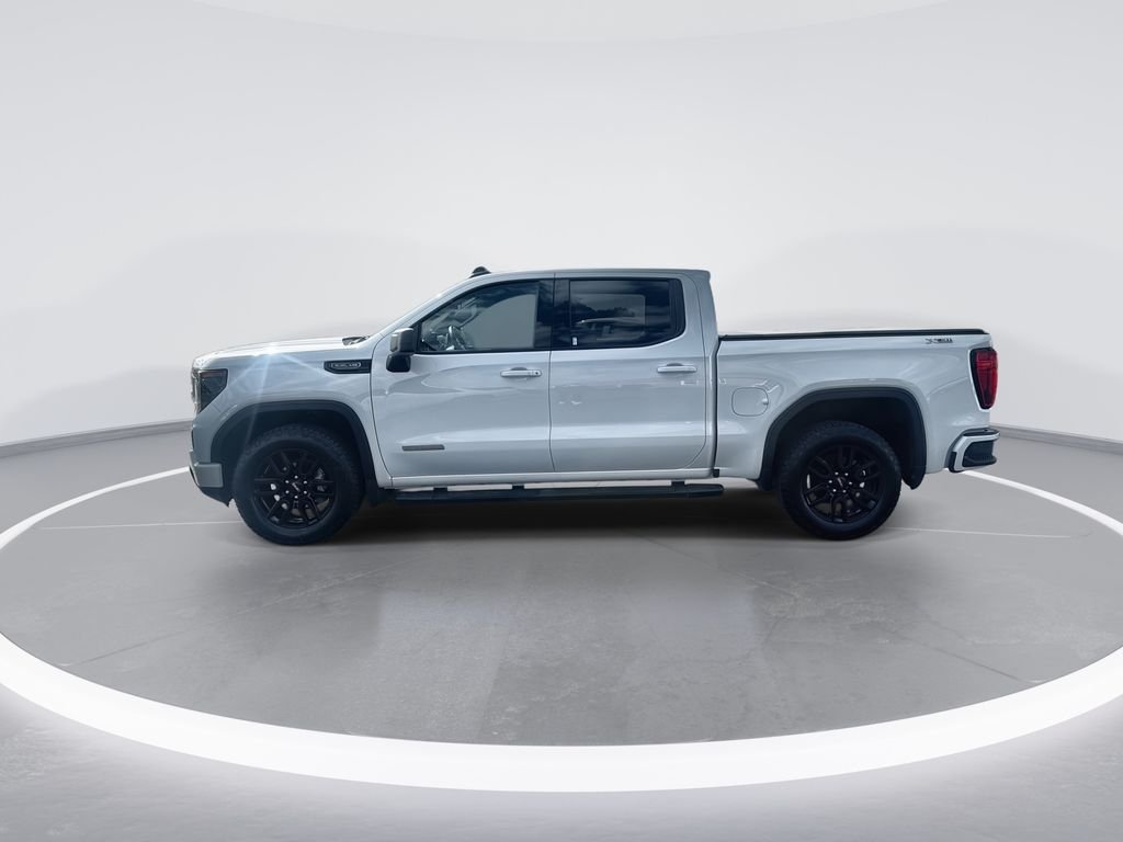 Used 2024 White GMC Elevation image 5