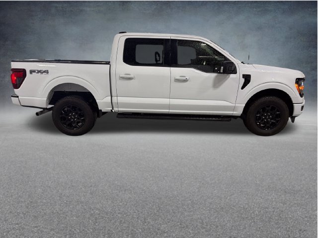Used 2024 White Ford XLT image 8