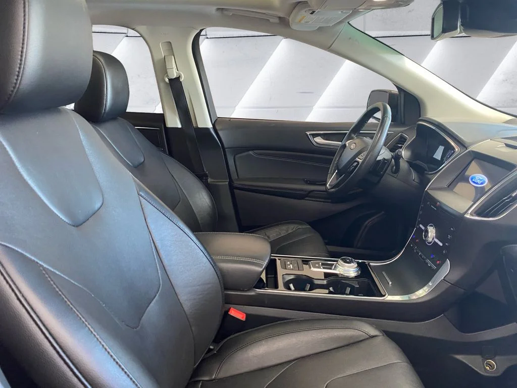 Used 2020 Gray Ford Titanium image 13