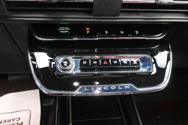 Used 2025 Black Lincoln Grand Touring image 18