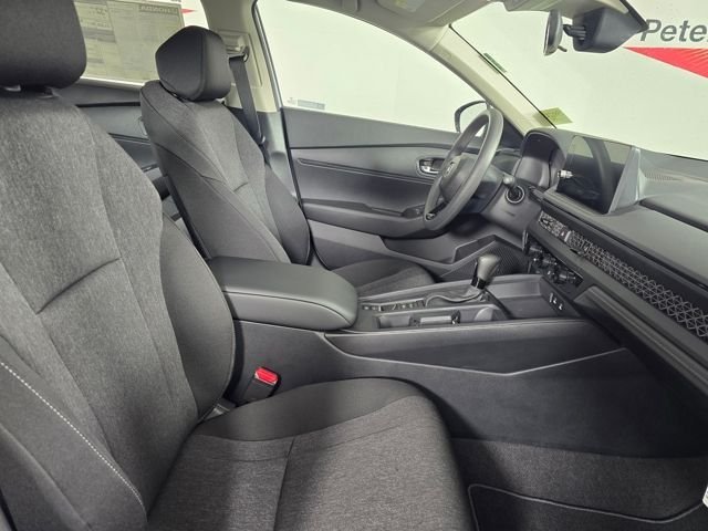 New 2026 Meteorite Gray Metallic Honda LX image 10