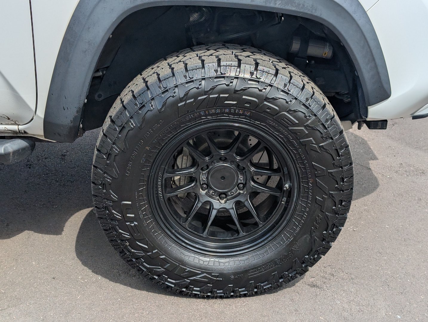 Used 2019 Super White Toyota TRD Off Road image 8