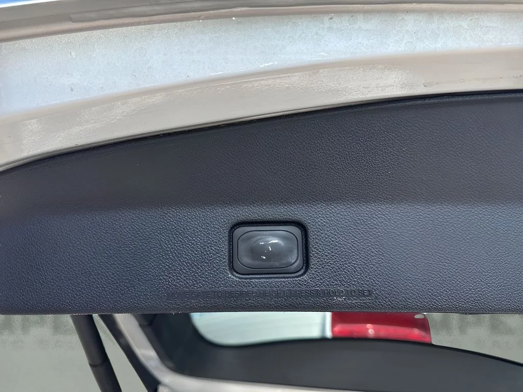 Used 2017 Silver Ford Limited image 32