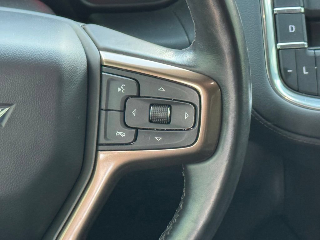 Used 2021 MIDNIGHT BLUE METALLIC Chevrolet High Country image 27