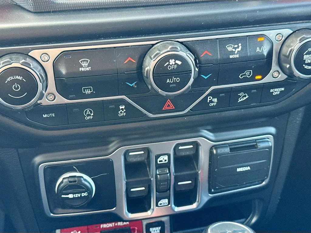 Used 2019 Gray Jeep Unlimited Rubicon image 19