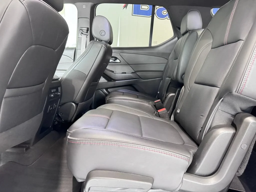 2023 Chevrolet Traverse RS - Photo 11