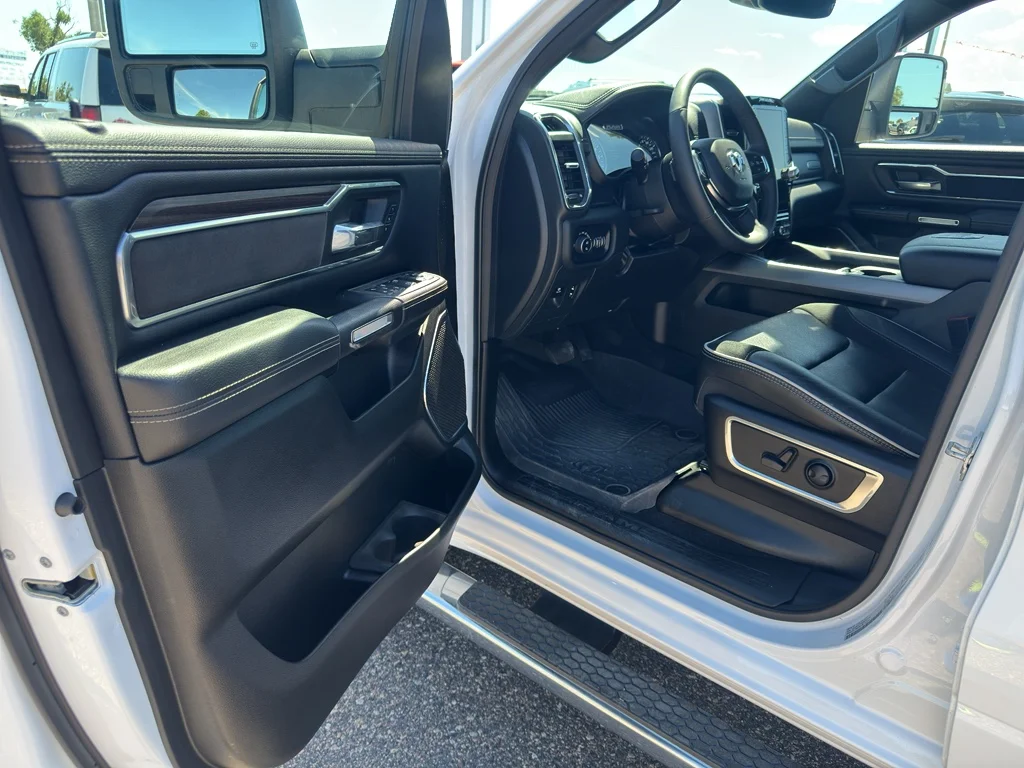 Used 2025 Bright White Clearcoat Ram Laramie image 9