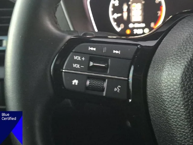 Certified Used 2025  Honda EX-L image 17