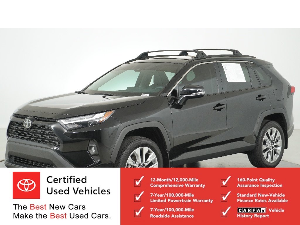 Certified Used 2025 Midnight Black Metallic Toyota XLE Premium image 7