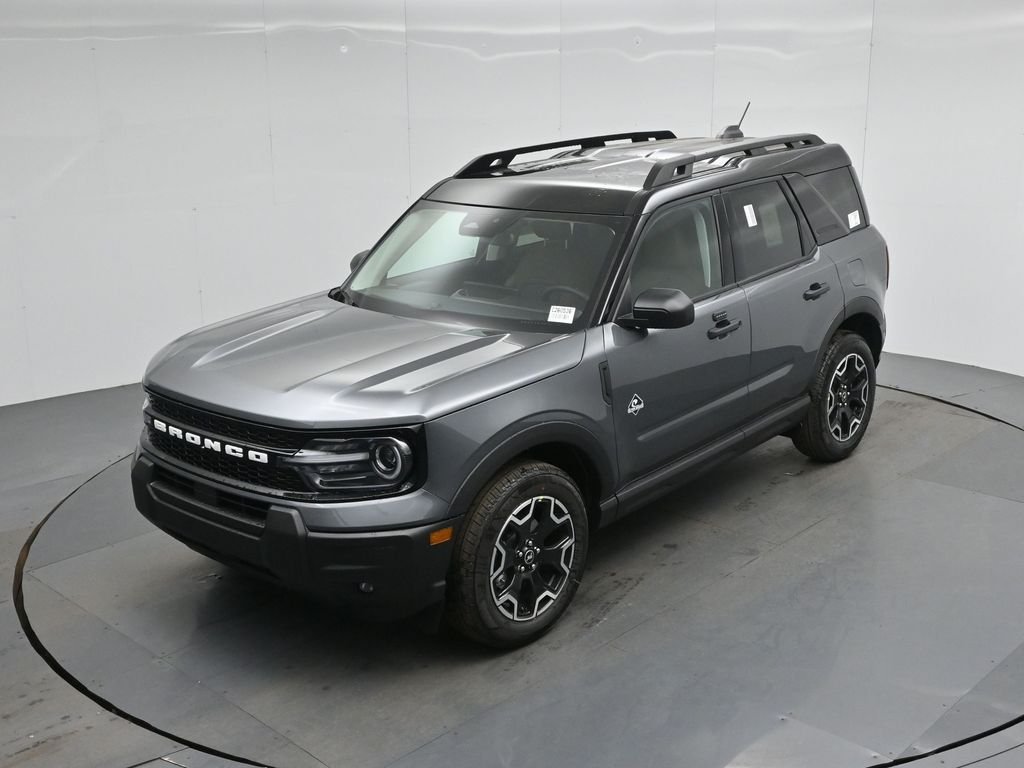 New 2026 Carbonized Gray Metallic Ford Outer Banks image 32