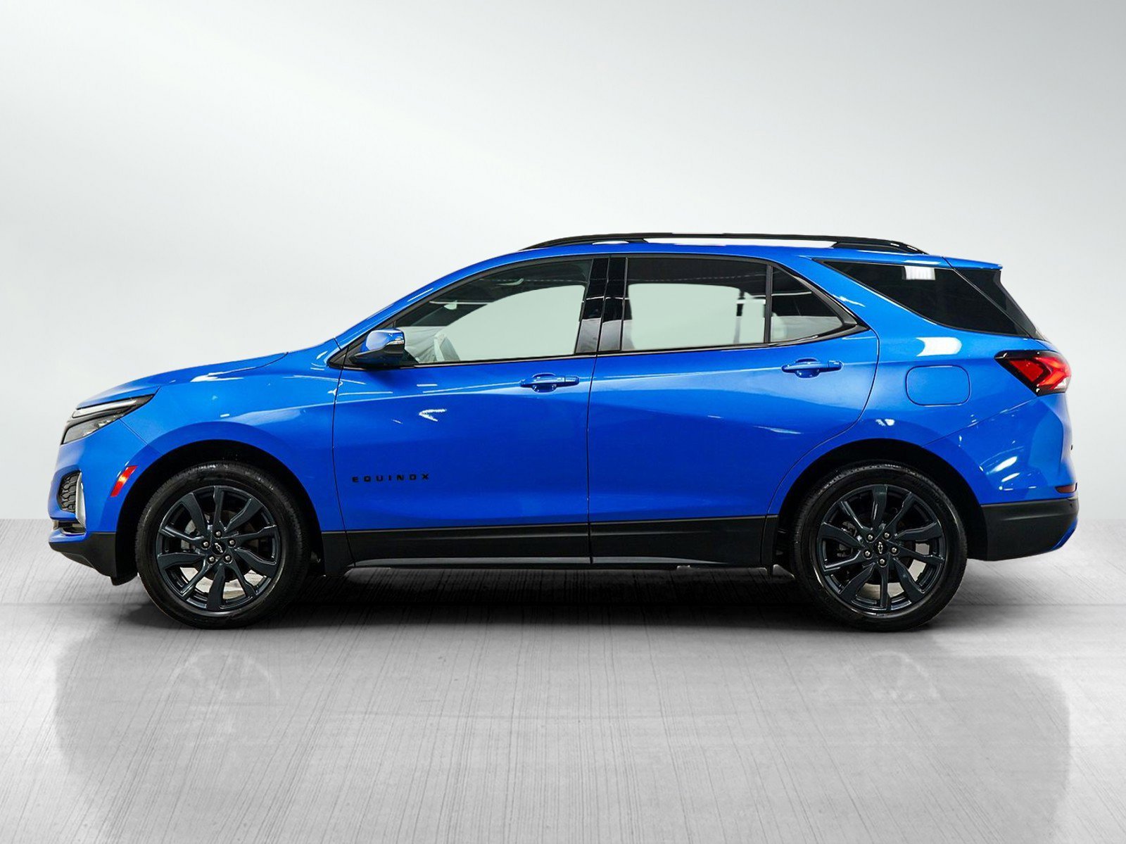 Used 2024 Chevrolet Equinox RS with VIN 3GNAXWEG6RS135263 for sale in White Bear Lake, Minnesota