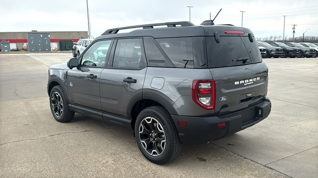 New 2026 Carbonized Gray Metallic Ford Outer Banks® image 6