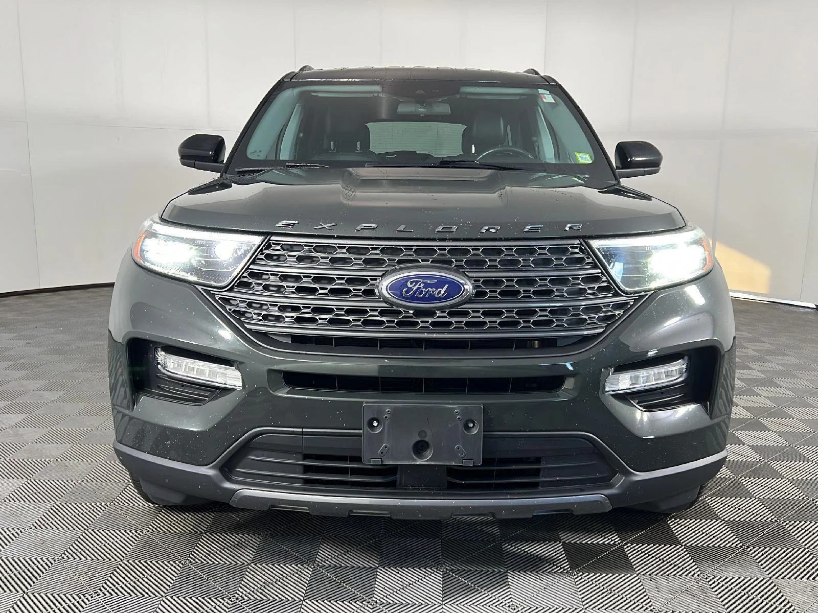 Used 2022 Forged Green Ford XLT image 13